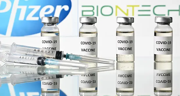 Forniture di vaccino, l’Azienda sanitaria trentina: Pfizer è una certezza, AstraZeneca un’incognita