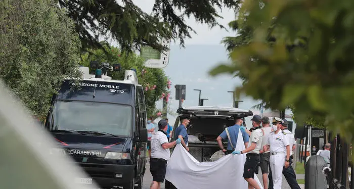 Due condanne per la coppia uccisa sul Garda, i genitori delle vittime: “Il dolore rimarrà a noi e a loro”