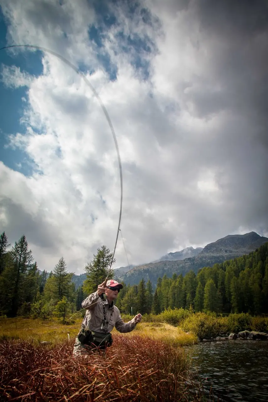 La pesca sportiva rischia di essere cancellata per decreto, gli appassionati del Trentino lanciano l’allarme