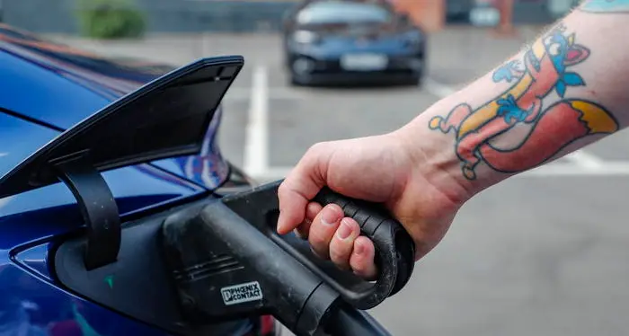 Lunedì il via libera agli incentivi auto (e moto) 2022