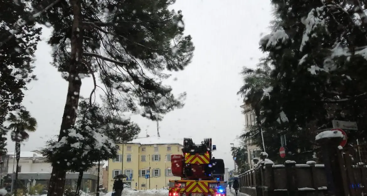 Pericolo gelicidio, la Protezione civile invita alla prudenza