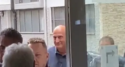 Quattro ore insieme alla mamma dopo 16 anni: Chico Forti ha lasciato Trento