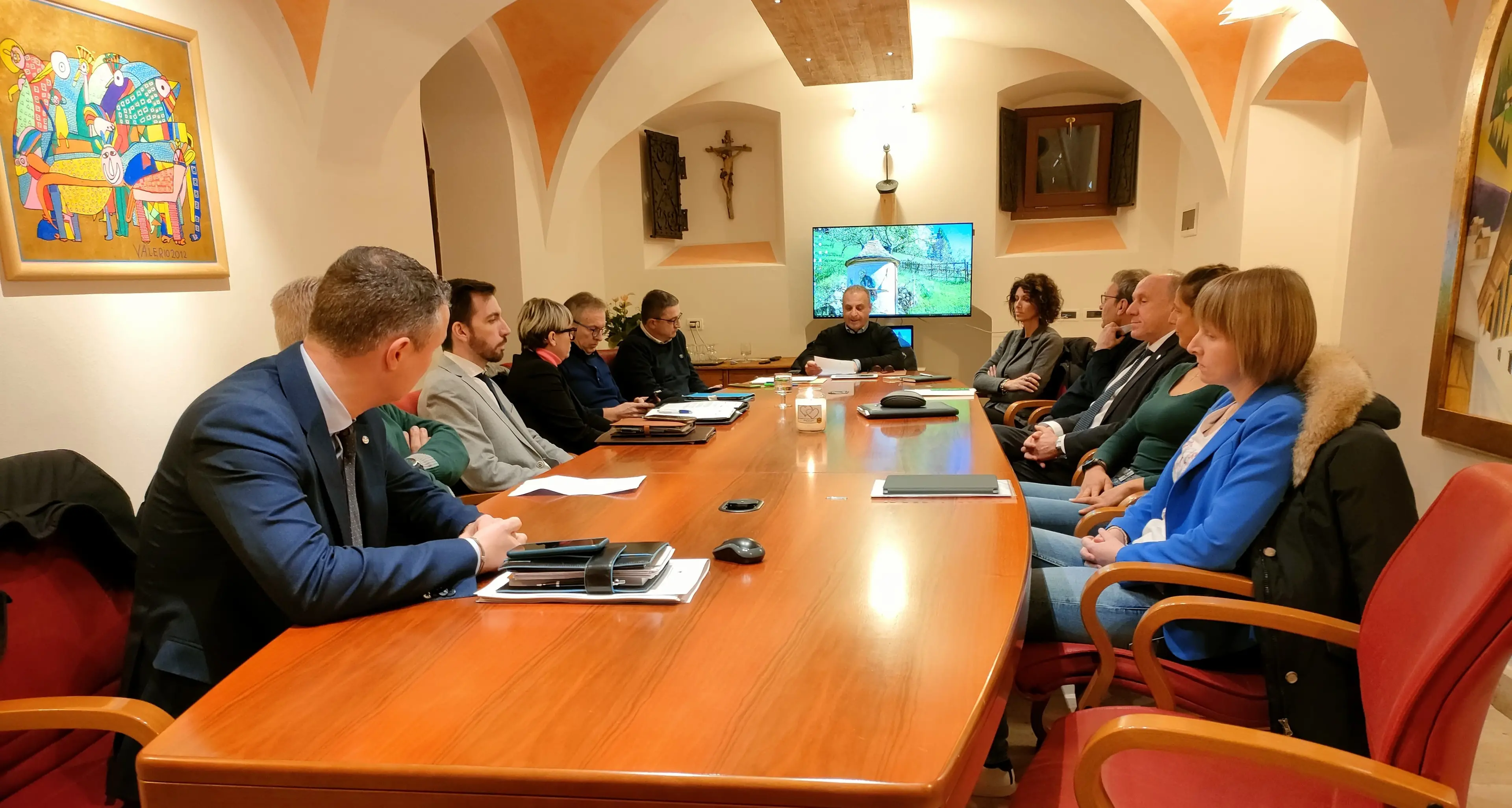 Giunta provinciale a Imer, approvato il ddl sull’abbattimento degli orsi