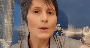 La comandante Samantha Cristoforetti: “Non darò ordini, sarò un facilitatore. Famiglia fondamentale: i miei figli in buone mani”