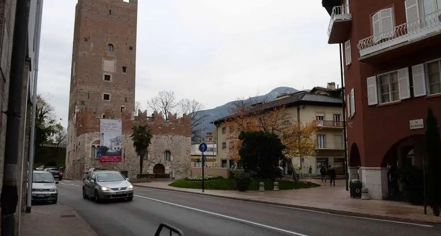 Due spacciatori arrestati alla Portela