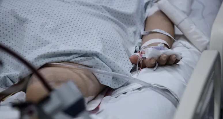 Vescovi del Triveneto sul suicidio assistito: il compito è curare, non anticipare la morte