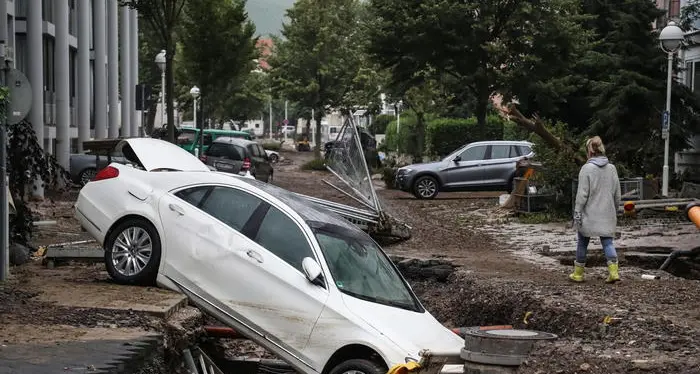 Catastrofe in Germania, si rischia un’ecatombe: altra frana provoca morti e disastri. La Protezione civile trentina è pronta