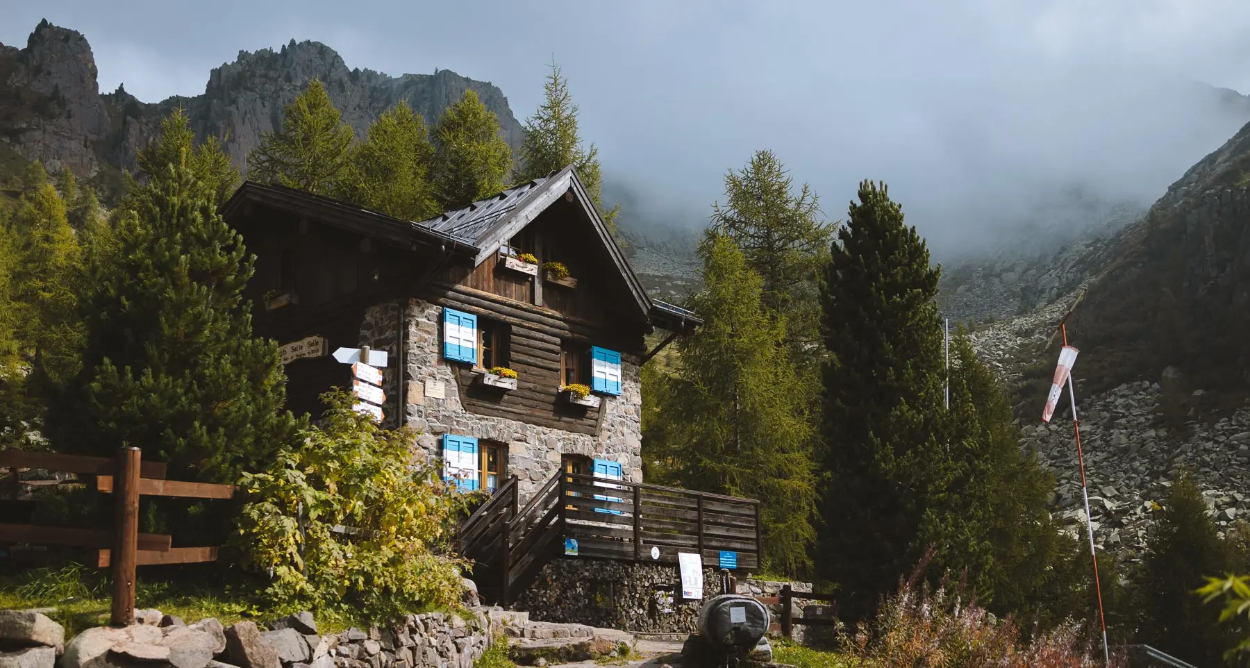 “Aaa cercasi foto di rifugi e bivacchi”