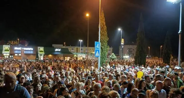 Concerto di Vasco, braccio di ferro sul dirigente reintegrato dal giudice. Fugatti: «Impugneremo»