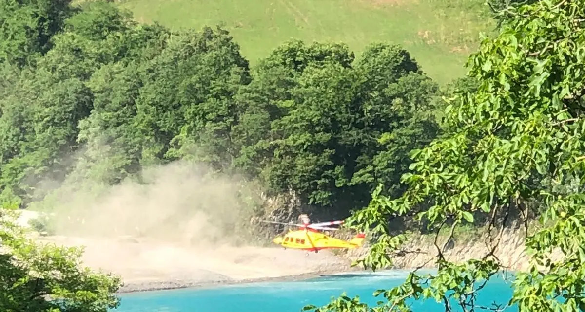 Tragedia al lago di Tenno: 50enne muore annegato