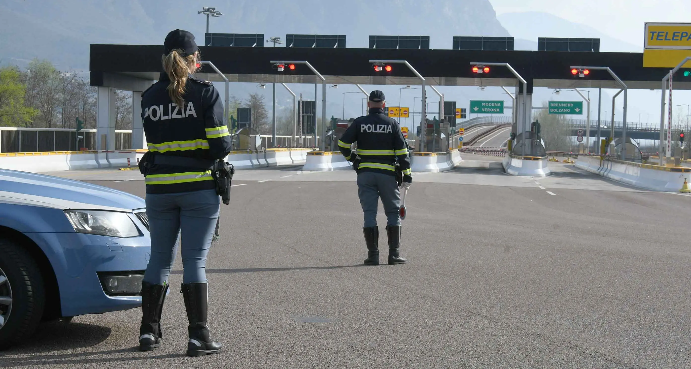In A22 rissa tra un camionista ucraino e un bielorusso per la guerra