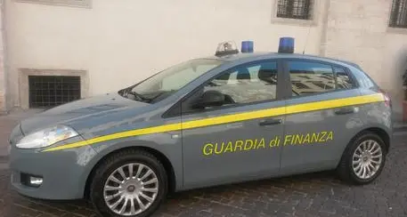 Frode fiscale, 4 arresti tra Trento, Verona e Brescia: sequestrati beni per un milione