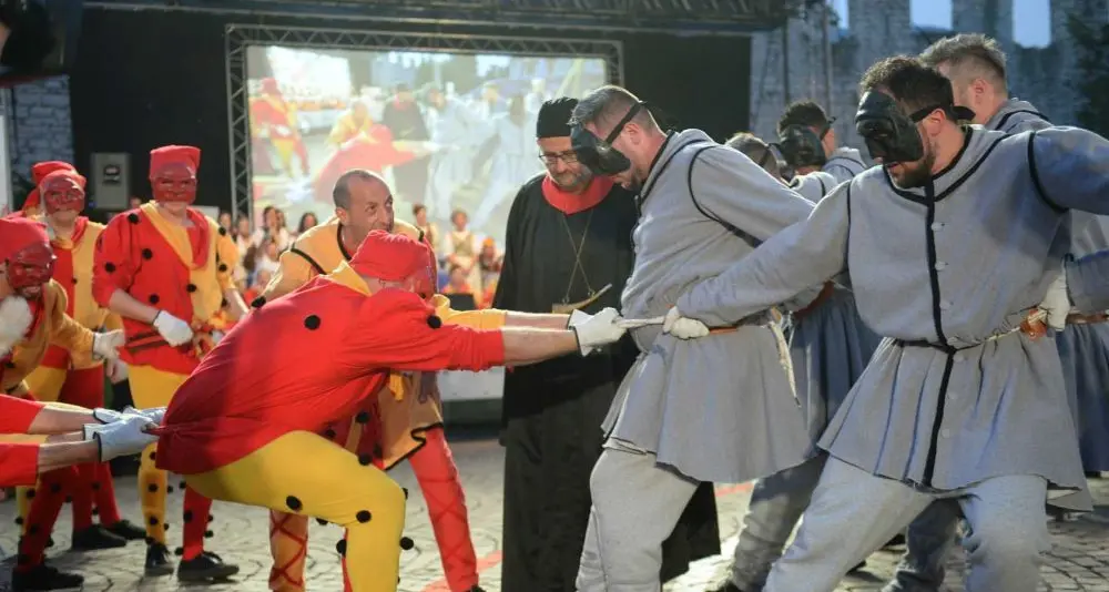 Fra Tonca e “mascherada” le Vigiliane di Trento cercano volontari