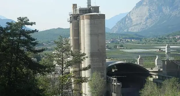 Cementificio di Ponte Oliveti e riaccensione dei forni, il comitato dei cittadini organizza un incontro pubblico