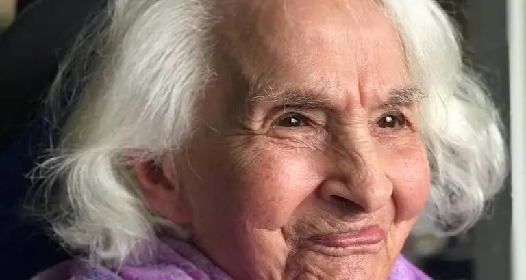 A Campitello di Fassa una grande vetrina per gli artisti ladini. Ecco la “mostra inversa” di Veronica Zanoner Piccoliori