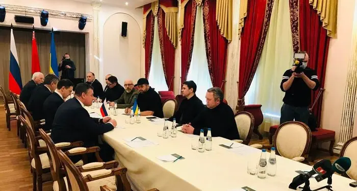 Ucraina: via ai negoziati Kiev-Mosca in Bielorussia
