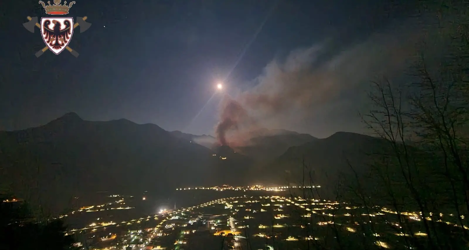 Finita (quasi) l’emergenza incendio in valle del Chiese