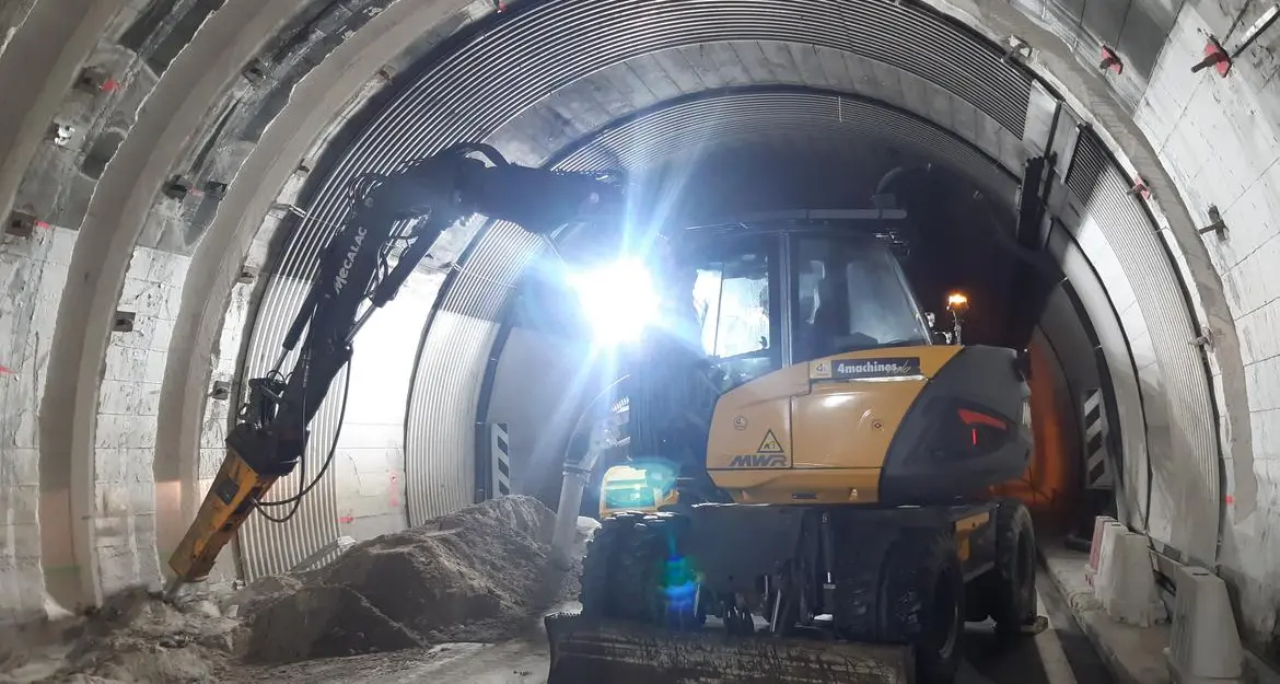 Val di Ledro: il cantiere si ferma per le feste natalizie, la galleria Dom aprirà anche la notte