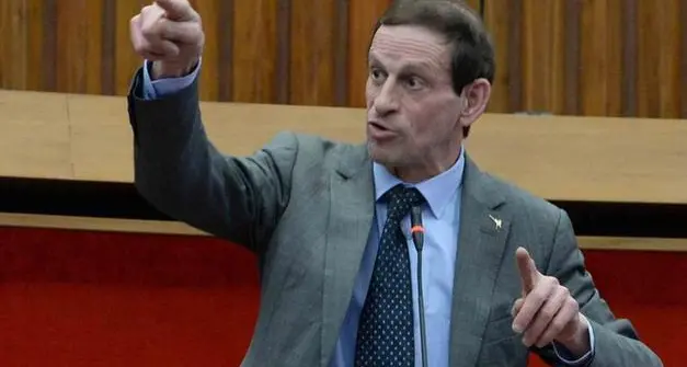Savoi si dimette dall’ ufficio di presidenza della Regione dopo le frasi sessiste
