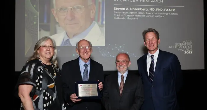 Stefen Rosenberg proclamato vincitore 25esimo “Premio Pezcoller-Aacr”
