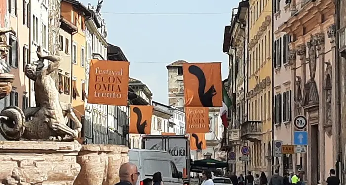 Ultima giornata del Festival dell’Economia: attesi Tajani e Salvini