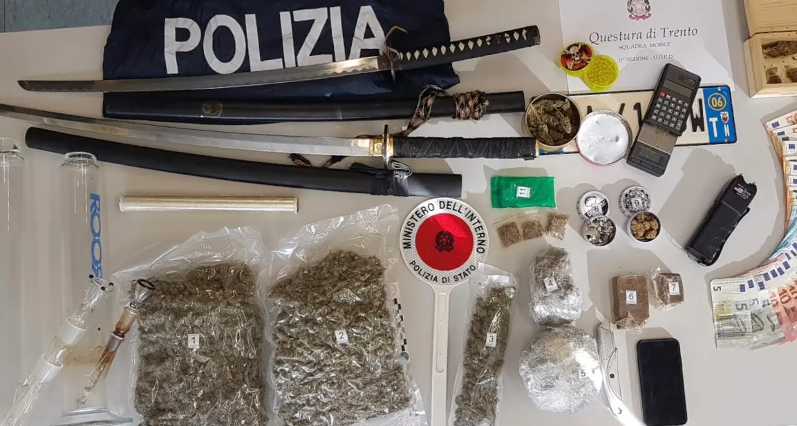 A Volano spacciatore incastrato dalla segnalazione sulla App “Youpol”
