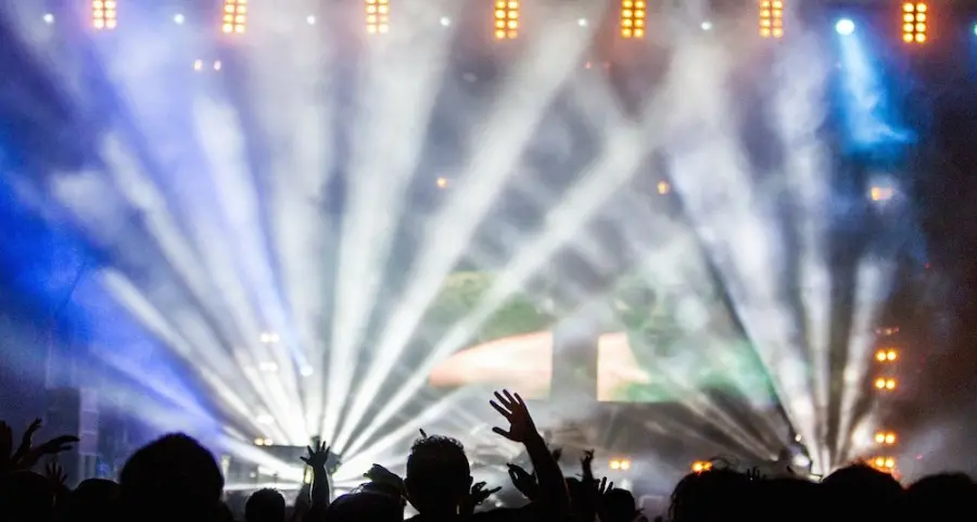 Concerti, gli organizzatori rilanciano: “Dall’estate show con il 65% della capienza”