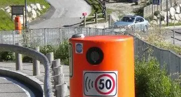 Limiti di velocità e più controlli: scatta il piano “strade sicure” per l’estate