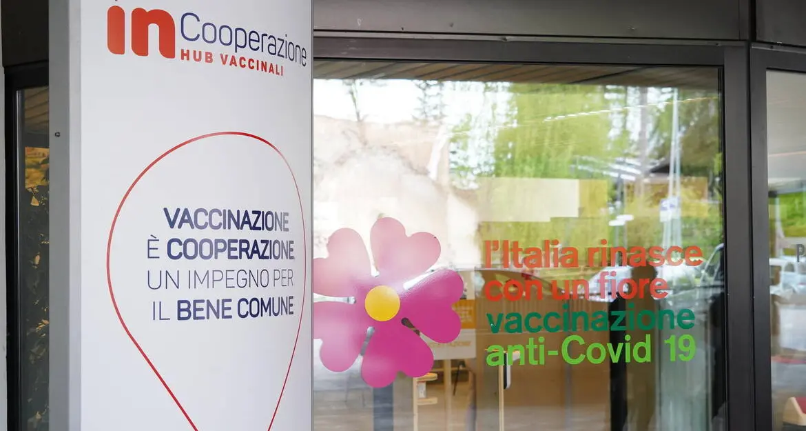 Partito a Cavalese il primo hub vaccinale della Cooperazione