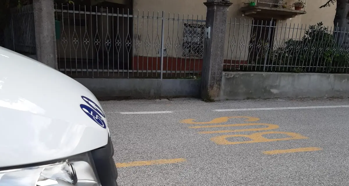 Nave San Rocco, manca uno spazio per la fermata dello scuolabus: bimbi a rischio