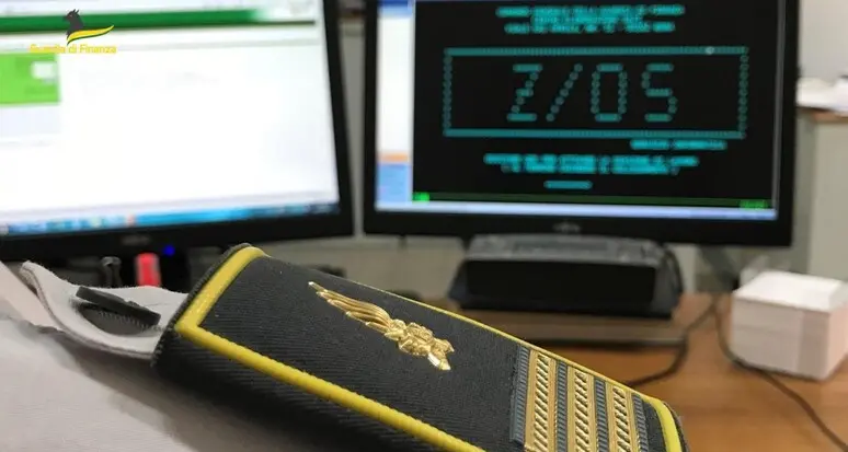 Fondi Pnrr usati per stipendi, sequestro in una società trentina
