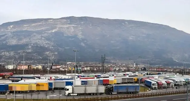 Trento, da domani tamponi rapidi all’Interporto per i camionisti diretti al Brennero