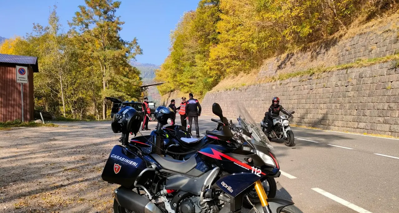 Motociclisti, 248 controllati e 17 multati nel fine settimana dai carabinieri in Trentino