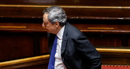 Il capolinea del governo Draghi: i 5stelle non votano la fiducia, Lega e Forza Italia si sfilano