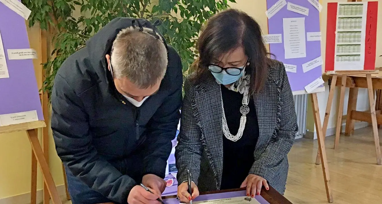 Arco vuole una “Scuola Gentile”. Sindaco e preside firmano il manifesto
