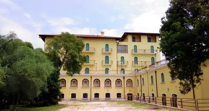 Toscolano, dopo anni di chiusura l'ex sanatorio potrebbe avere un futuro