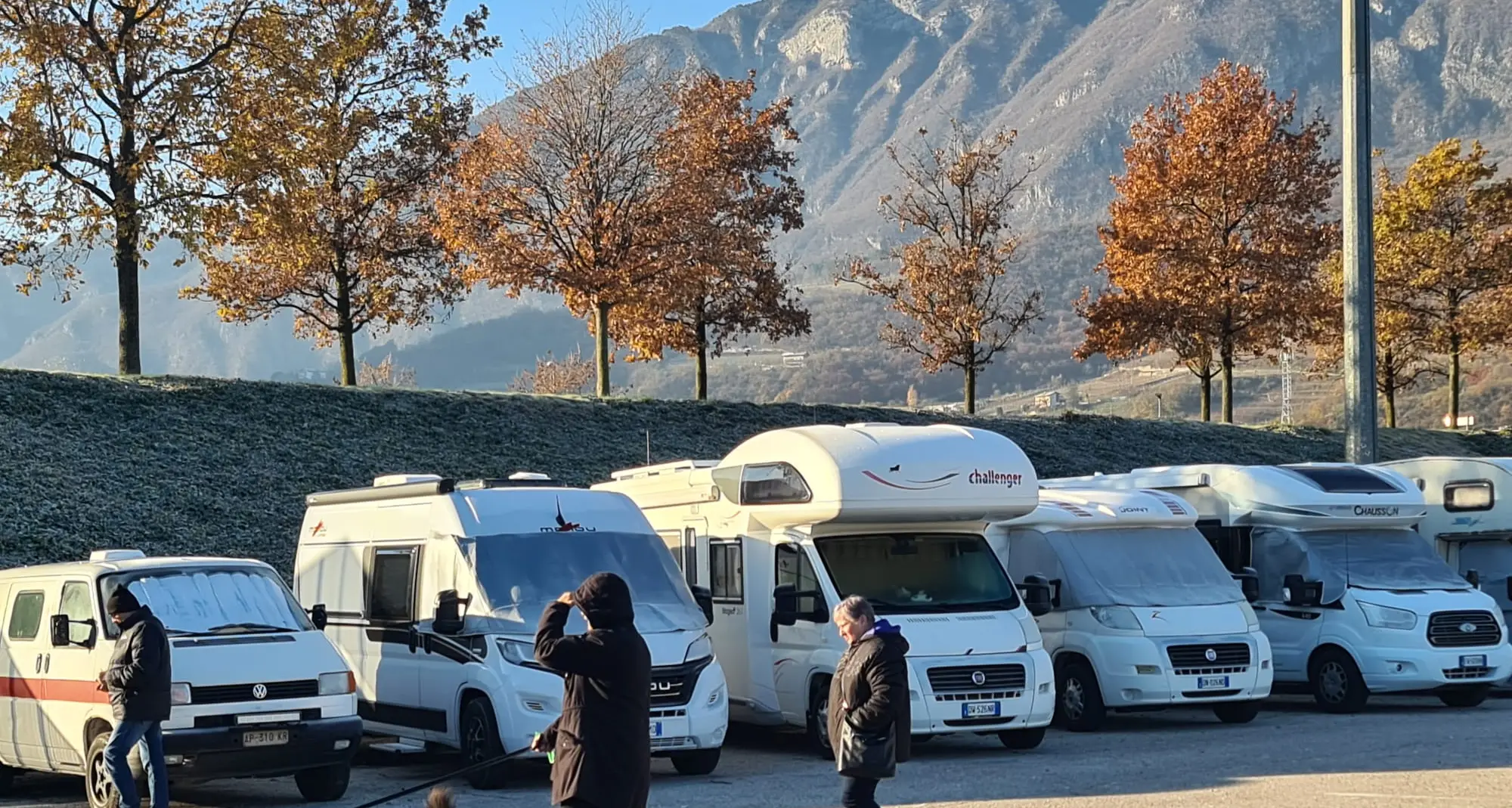 Ponte dell’Immacolata, a Trento attesi 3 mila camper. E c’è anche Babbo Natale