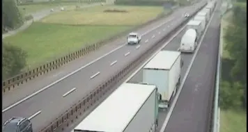 Tamponamento a catena tra tir in A22, un ferito. Code per 4 chilometri