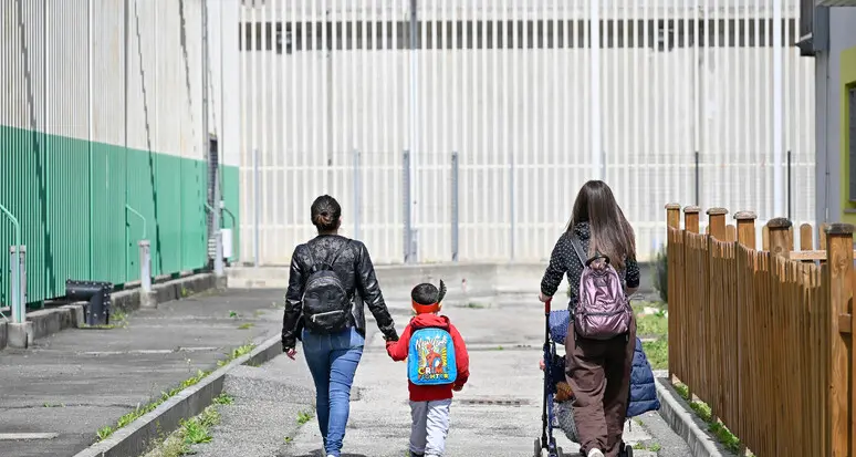 Trentino, oltre 100 bambini accolti da famiglie affidatarie: il 60% tra 11 e 17 anni