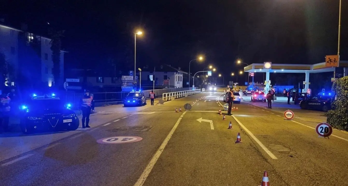 Ubriachi alla guida: undici patenti ritirate nel fine settimana nell'Alto Garda