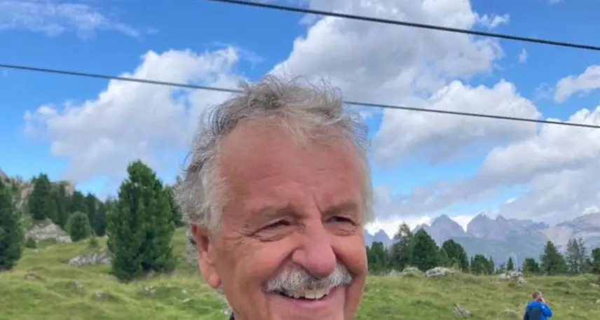 Bolzano, il “viaggio” alla scoperta delle Dolomiti con il presidente del Cai Zanella