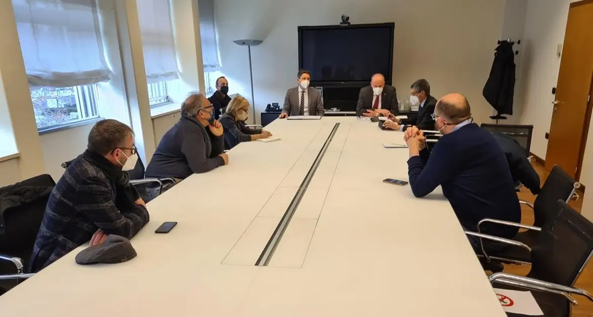 Caro energia, la Provincia valuta di alleggerire l’addizionale Irpef