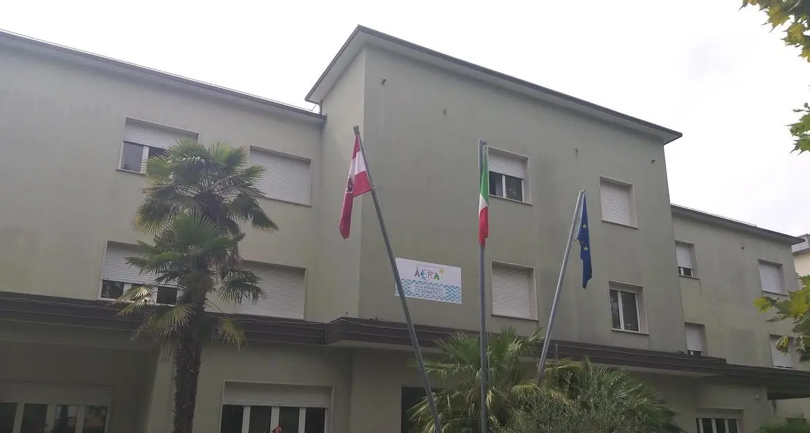 Focolaio Covid, domani il rientro dei 300 ragazzi dalla colonia di Cesenatico