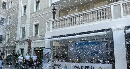 La val di Pejo porta la neve a Cagliari