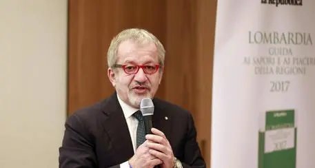Morte di Maroni, Maurizio Fugatti: \"Se ne va un pezzo di storia della Lega\"