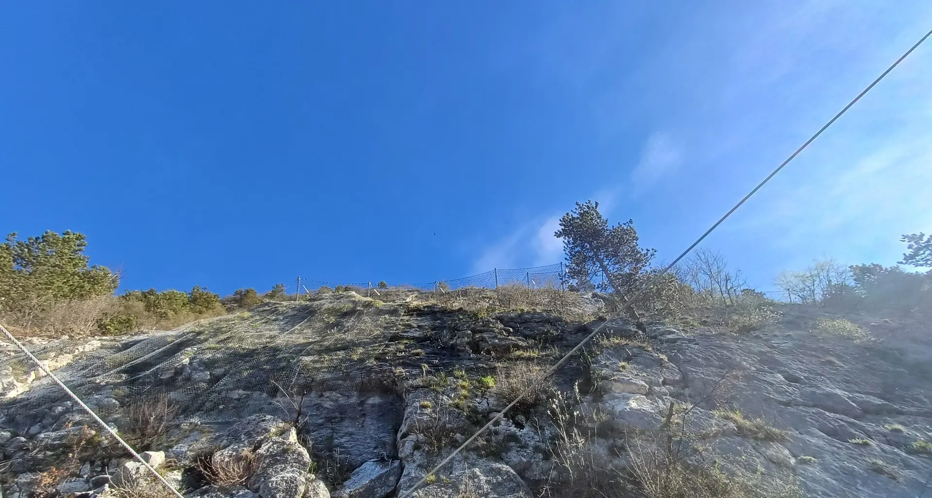Monte Calisio e Maso Saracini, riaperte le strade forestali e i sentieri