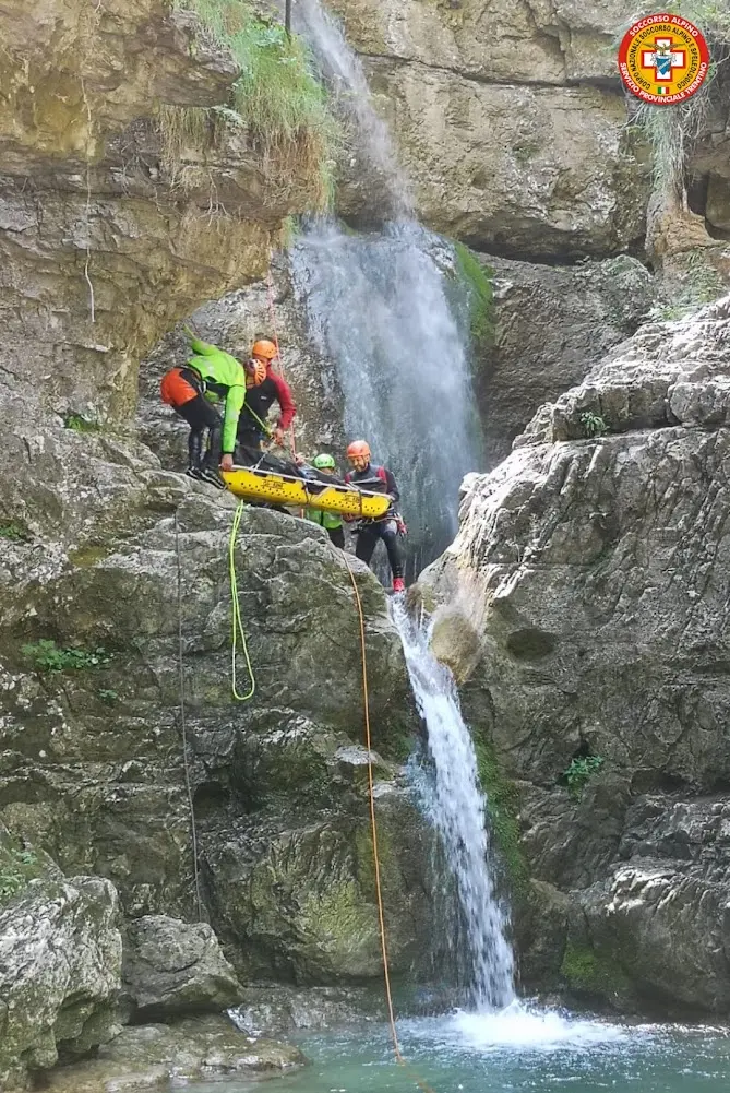Escursionista si infortuna durante canyoning in Val di Ledro
