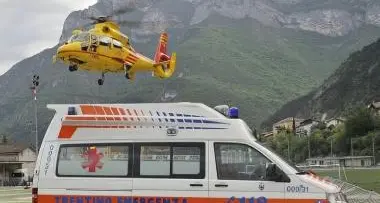 Incidente sul lavoro a Lavis, 36enne rischia amputazione della mano