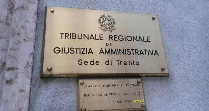 Tar di Trento, calano i ricorsi: 175 nel 2023 (-20). «Amministrazione efficiente e cultura diffusa della legalità»