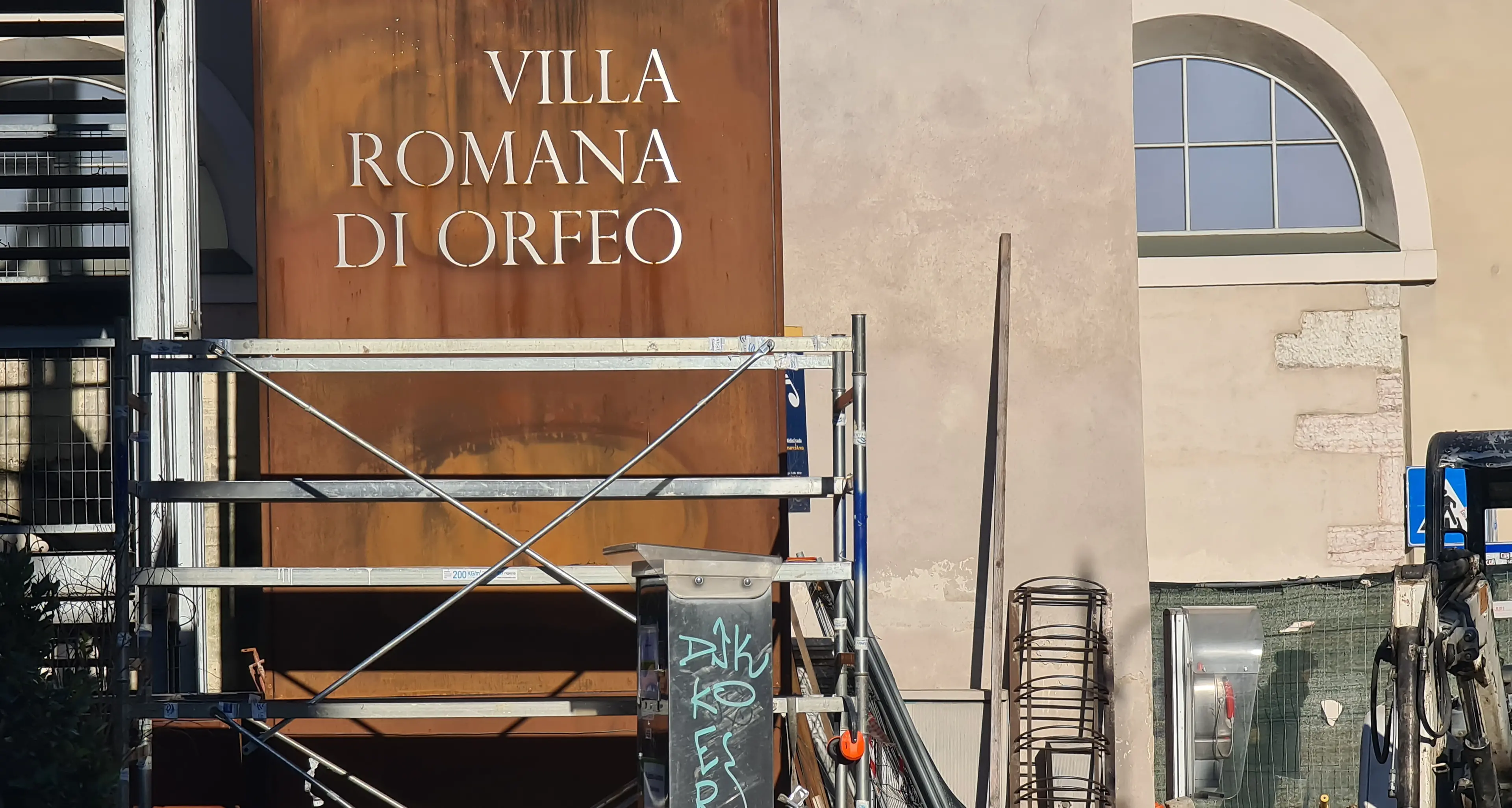 Via la recinzioni, la Villa romana di via Rosmini è pronta a riaprire dopo 21 anni